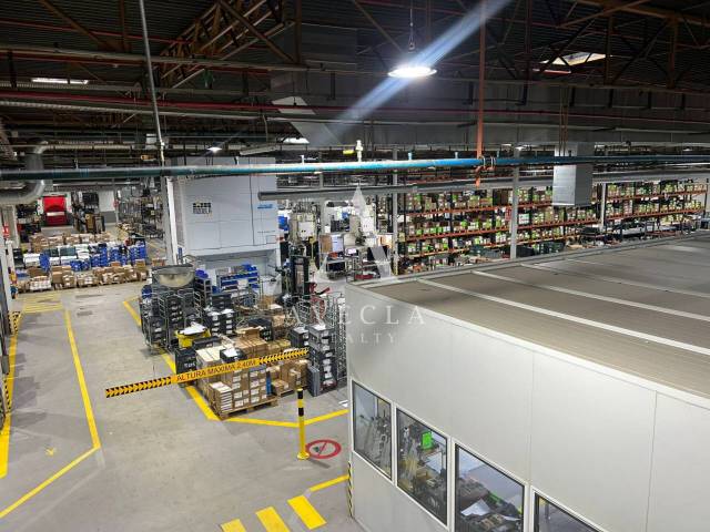 Nave industrial en Alquiler en Joan Buscallà, 3 en Roquetes - Can Magí