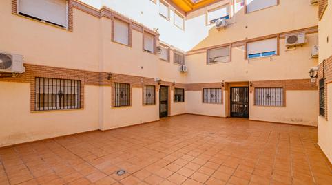 Photo 2 of Flat for sale in Calle María Auxiliadora, Las Flores - Huerta, Granada