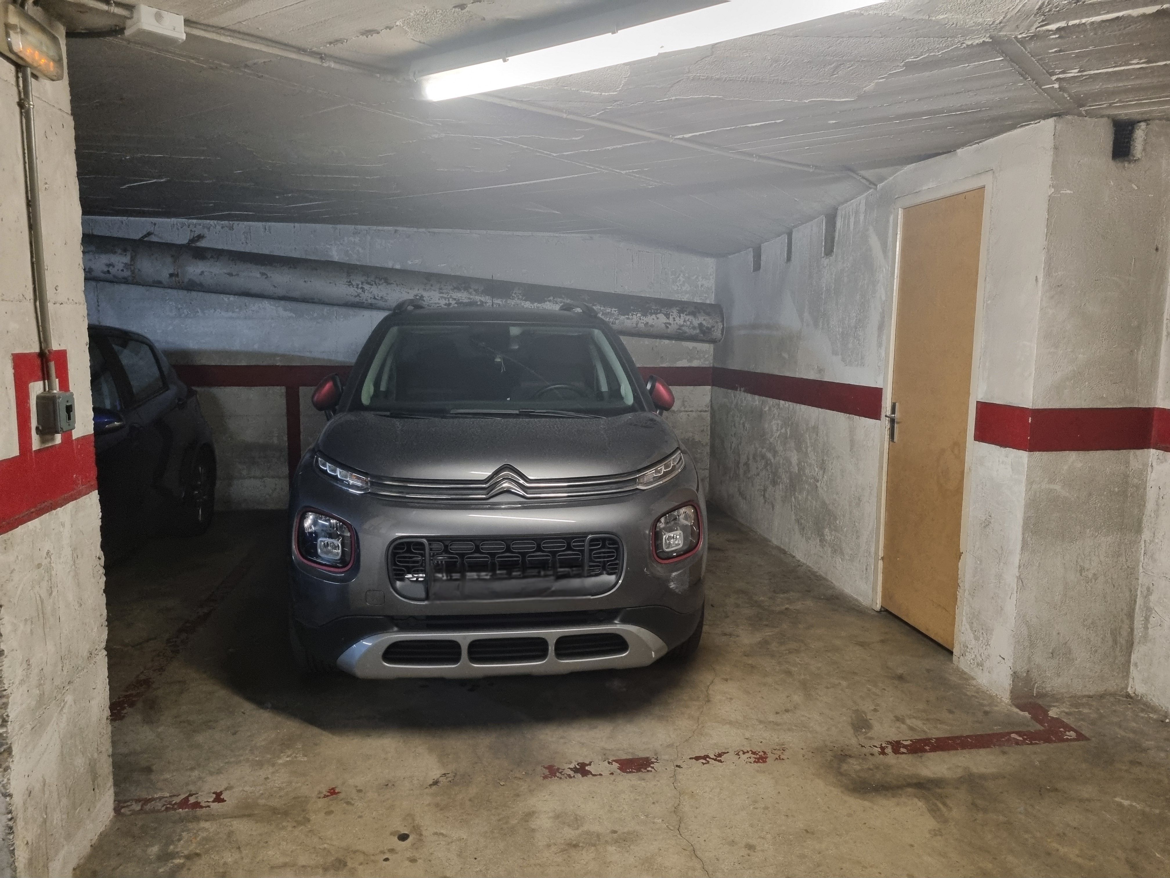 Aparcament de Garatge en venda en Girona Capital