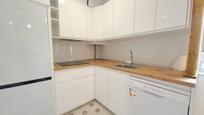 Cuina de Pis en venda en Burgos Capital amb Calefacció, Parquet i Balcó