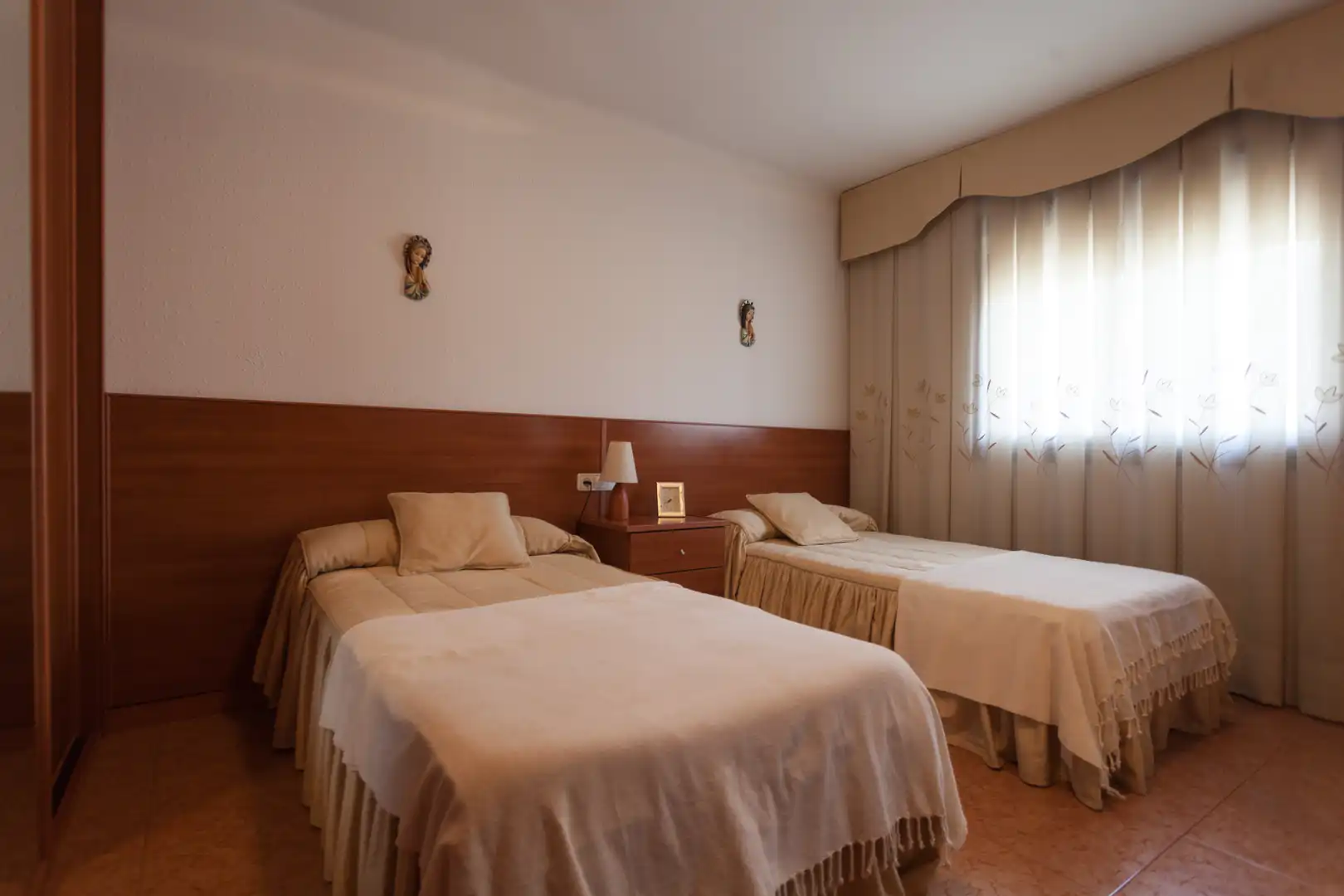 Schlafzimmer von Wohnung zum Verkauf in L'Hospitalet de Llobregat mit Heizung