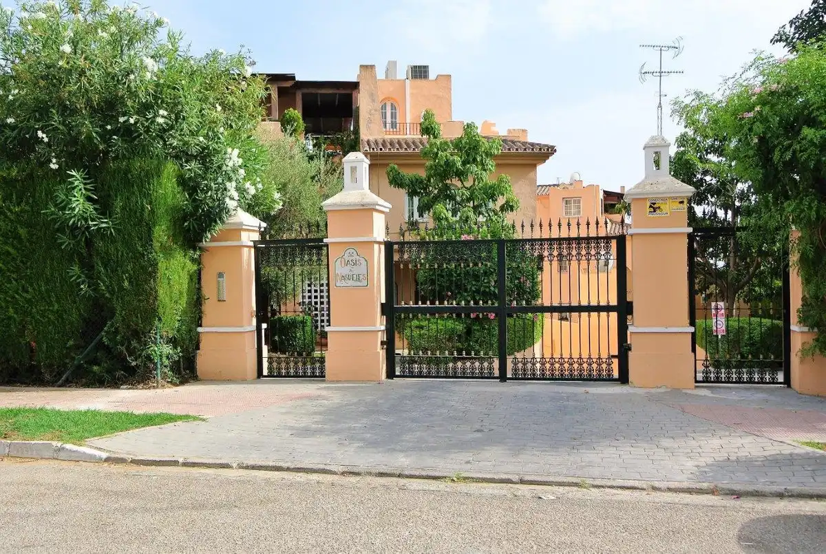 Casa a schiera con piscina in vendita a Calle de Calomela, imagen 2