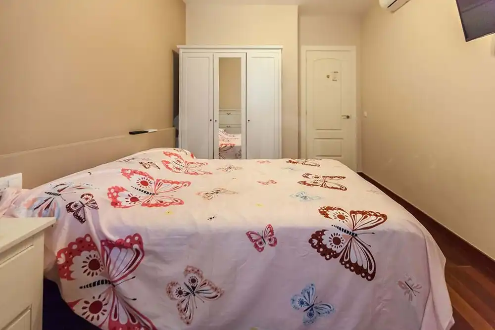 Habitación de Piso en venta en Barcelona con Aire acondicionado y Calefacción