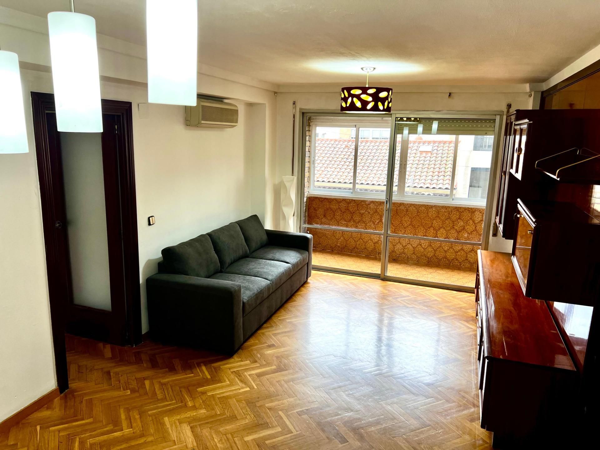 Wohnung zur Miete in Calle Calle Rioja, Barrio del Ave, Delicias