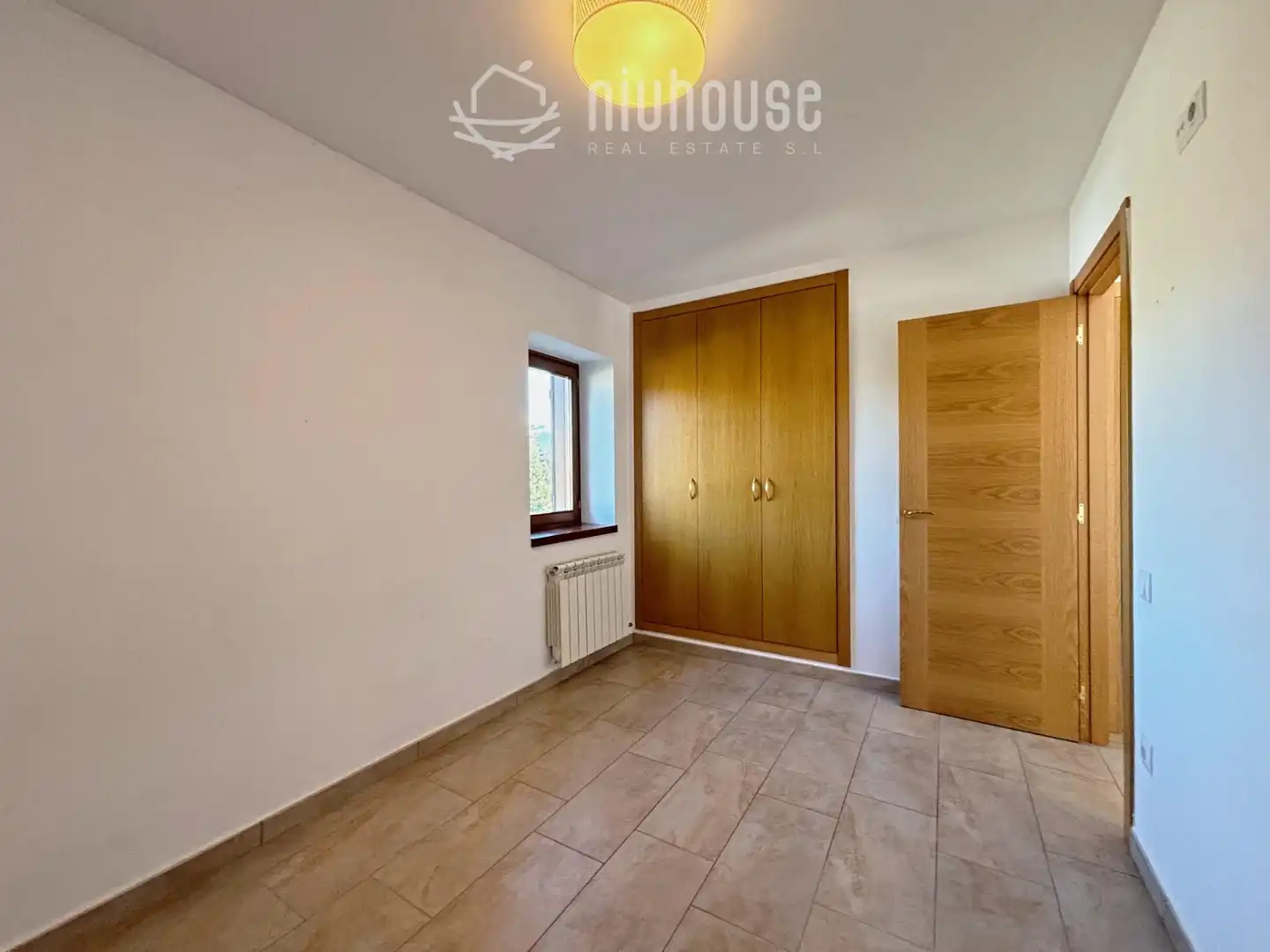 Dormitori de Casa adosada en venda en Puigcerdà, Girona