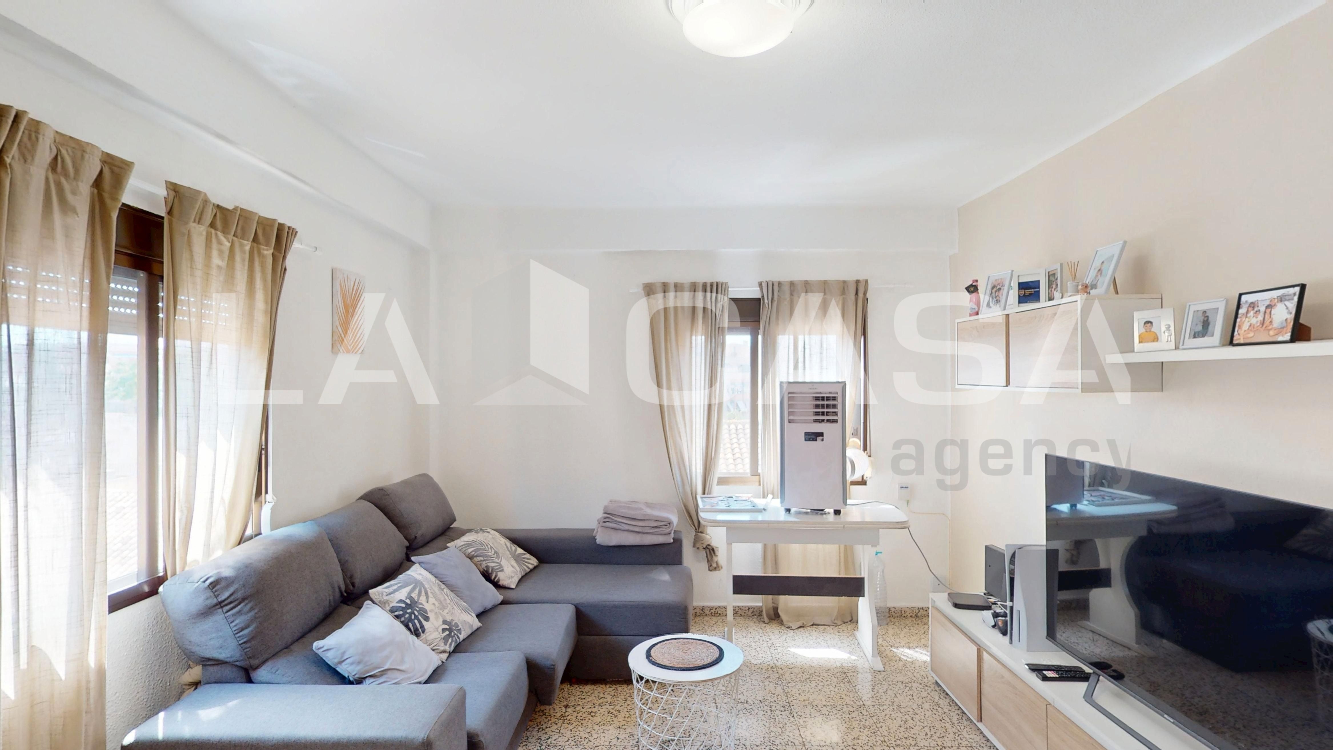 Living room of Flat for sale in  Valencia Capital  with Balcony