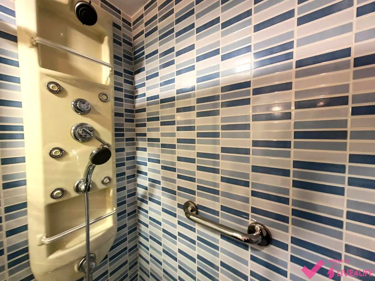 Baño de Piso para compartir en Sevilla con Amueblado