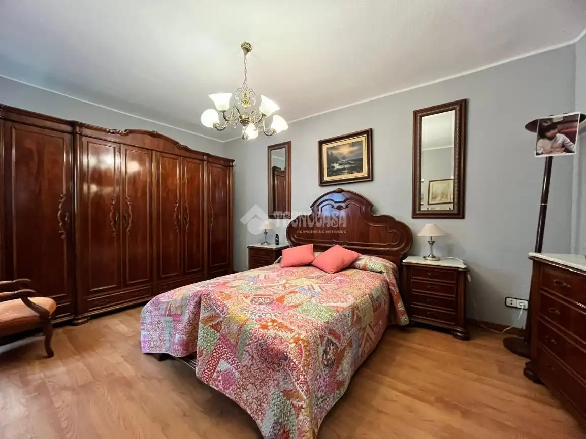 Bedroom of Flat for sale in Zaragoza  with Storage room