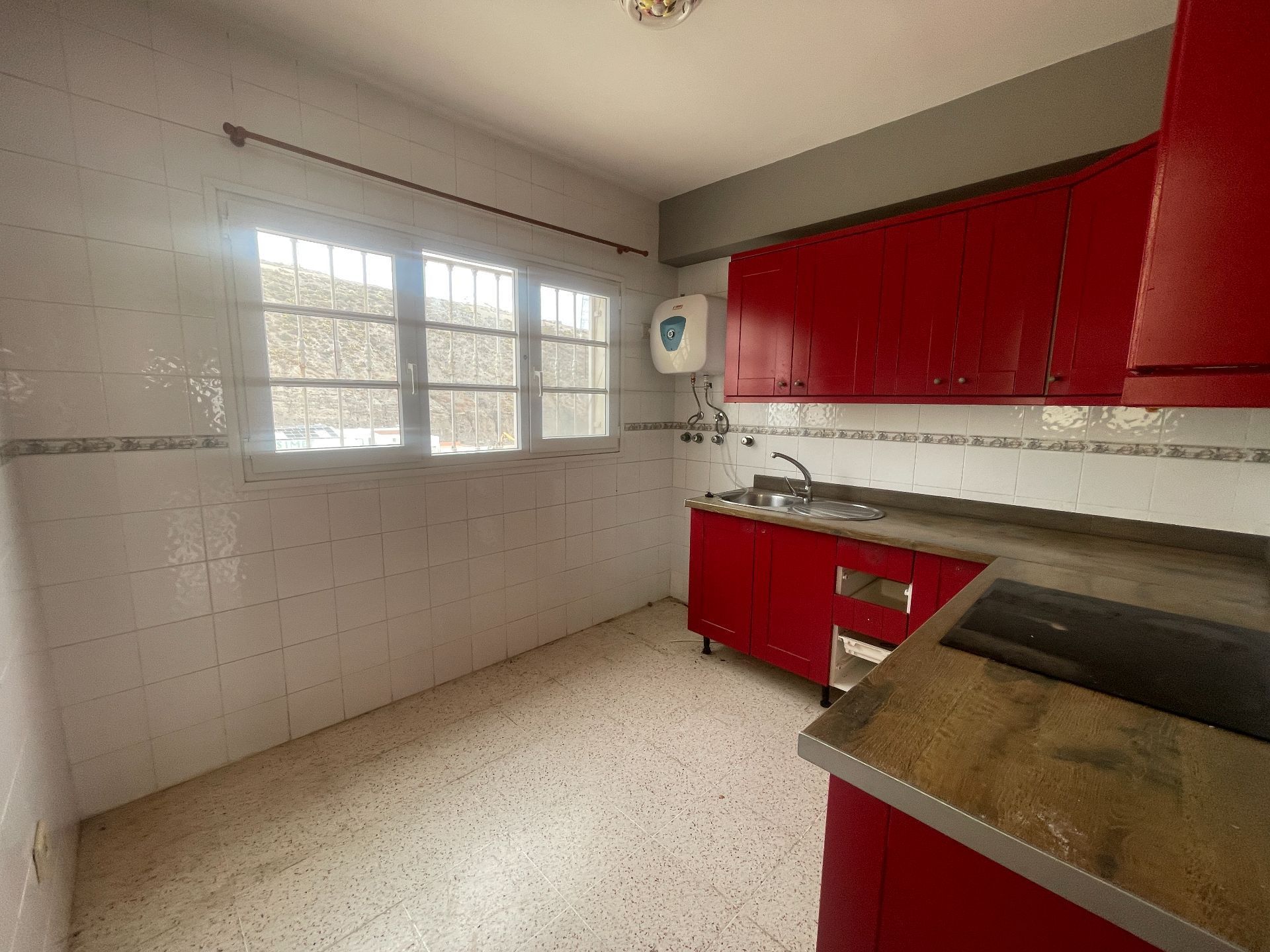 Kitchen of Duplex for sale in Las Palmas de Gran Canaria  with Heating and Storage room