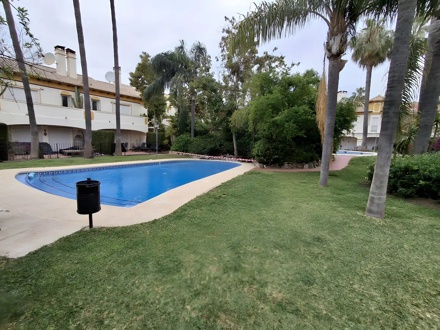 Adossat amb piscina en venda a Nueva Andalucía, imagen 11