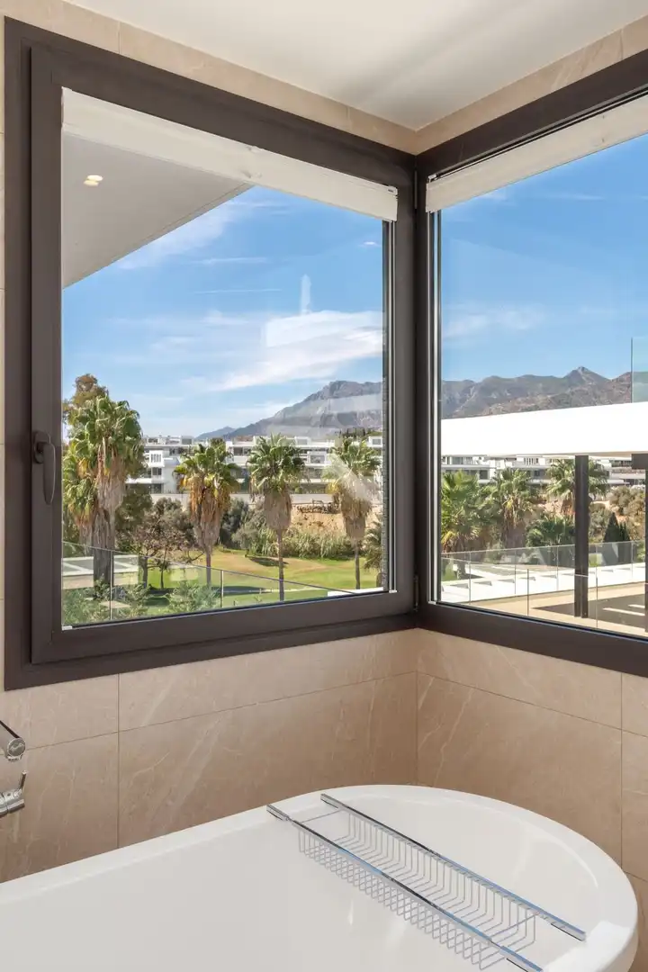 Dormitori de Casa o xalet en venda en Marbella amb Terrassa i Piscina
