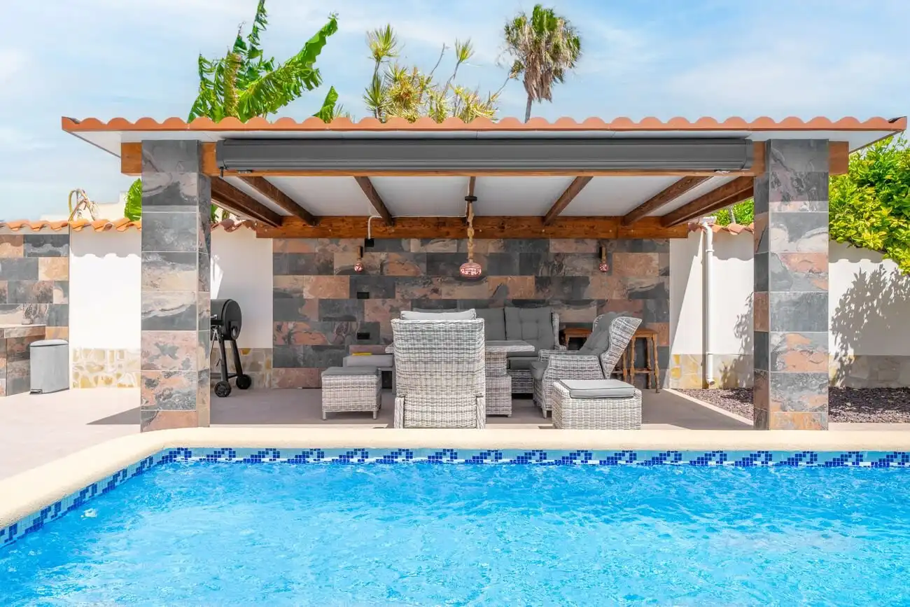 Casa con piscina en venta en N/A, imagen 2