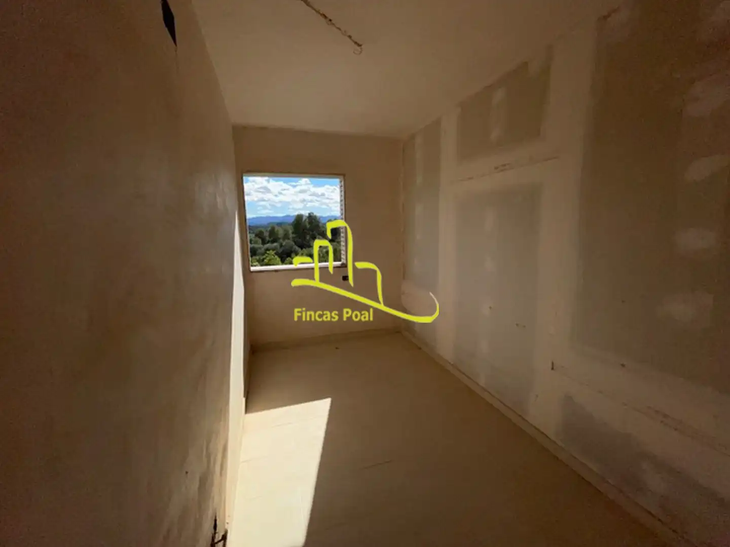 Dormitori de Casa adosada en venda en Flix