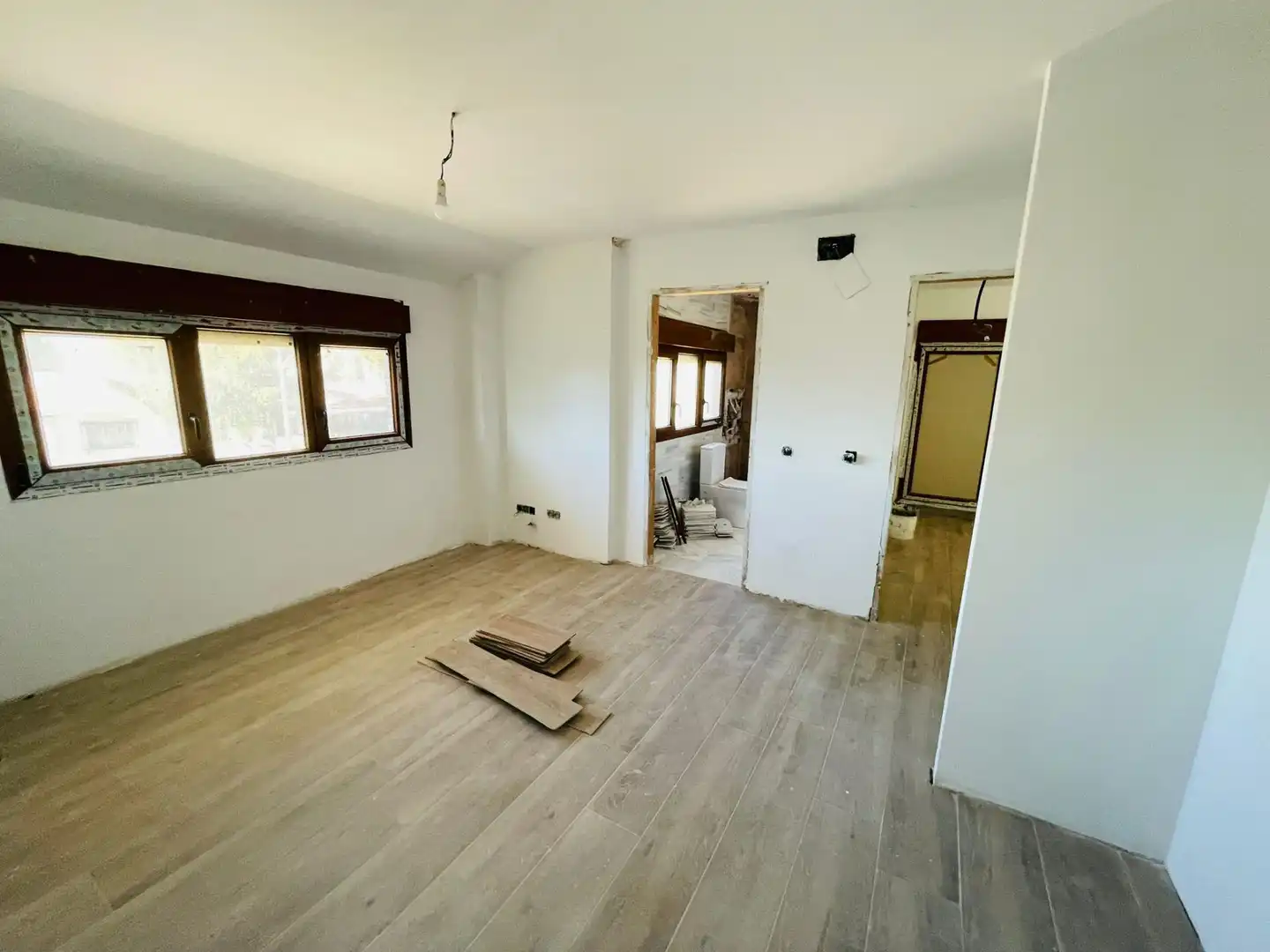 Casa adosada en venta en Navalperal de Pinares con Jardín privado, Terraza y Alarma