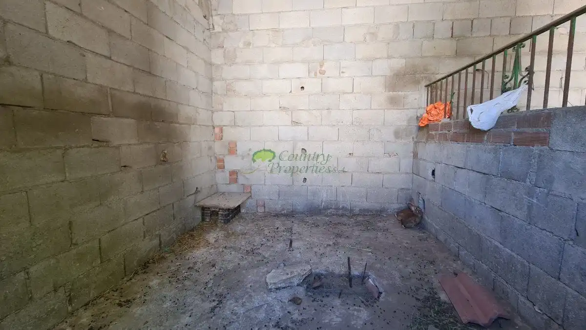 Finca rústica en venta en Cómpeta con Jardín privado, Terraza y Trastero