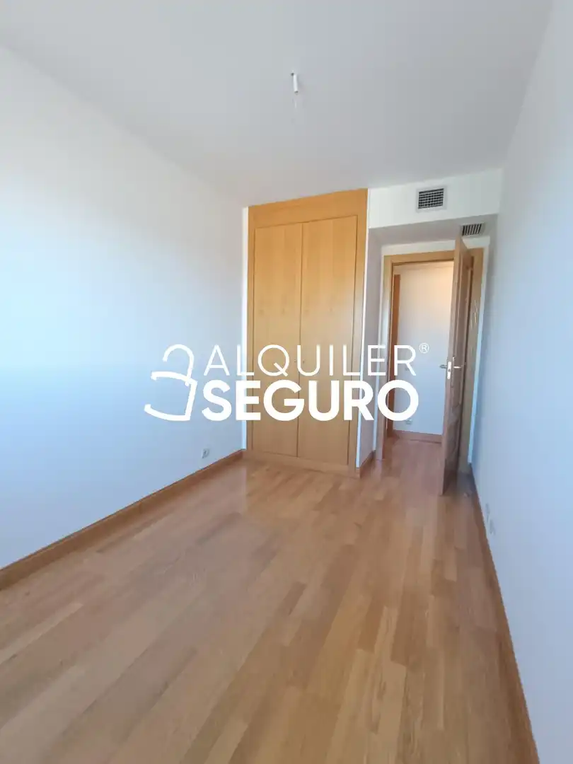 Habitación de Piso de alquiler en Parla con Aire acondicionado, Calefacción y Terraza