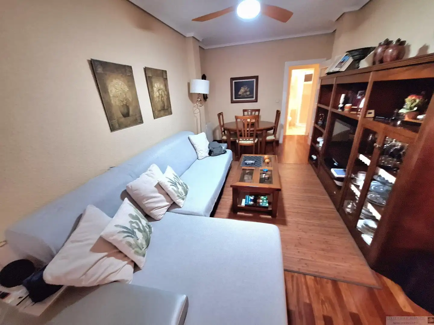 Sala d'estar de Pis en venda en Albacete amb Calefacció, Terrassa i Traster