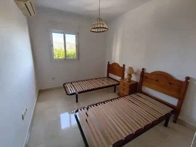 Piso con ascensor en venta en Calle el Chaparil 5, imagen 2
