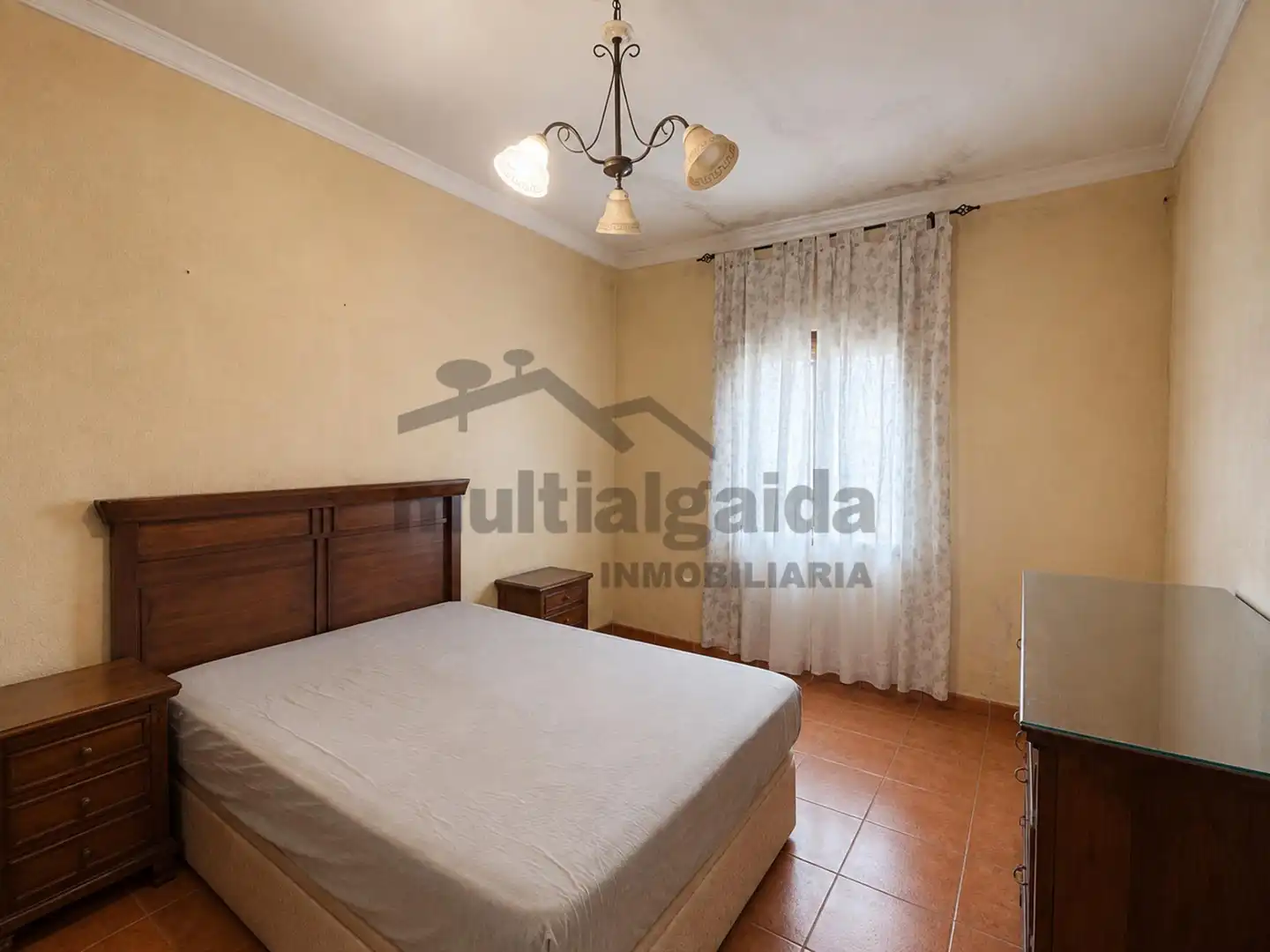 Dormitori de Casa o xalet en venda en Arcos de la Frontera amb Aire condicionat i Traster