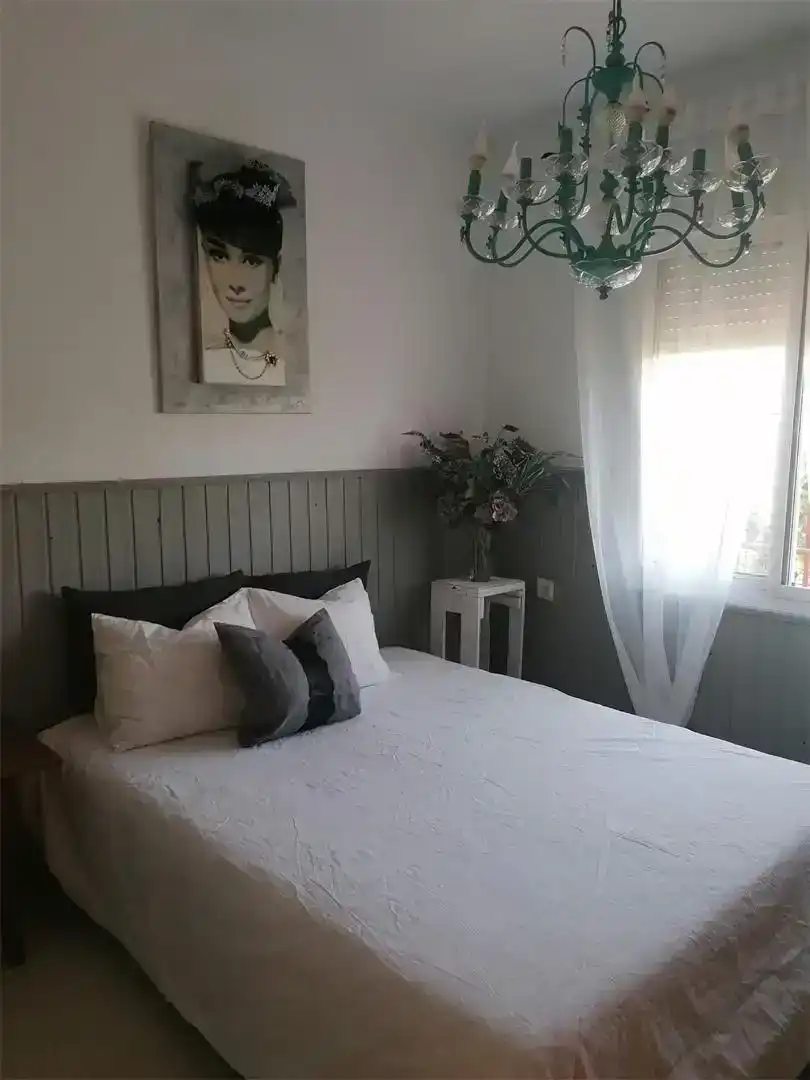 Dormitori de Casa o xalet de lloguer en Espartinas amb Piscina i Balcó