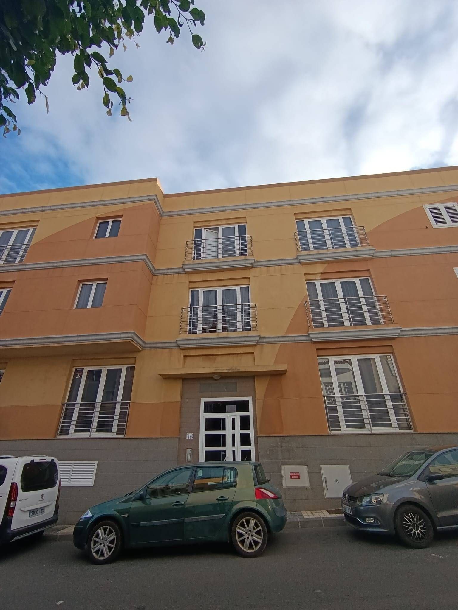 Vista exterior de Pis en venda en Ingenio amb Traster i Alarma