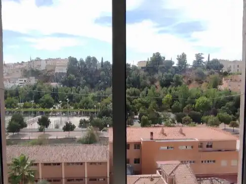 Exterior view of Flat for sale in  Granada Capital