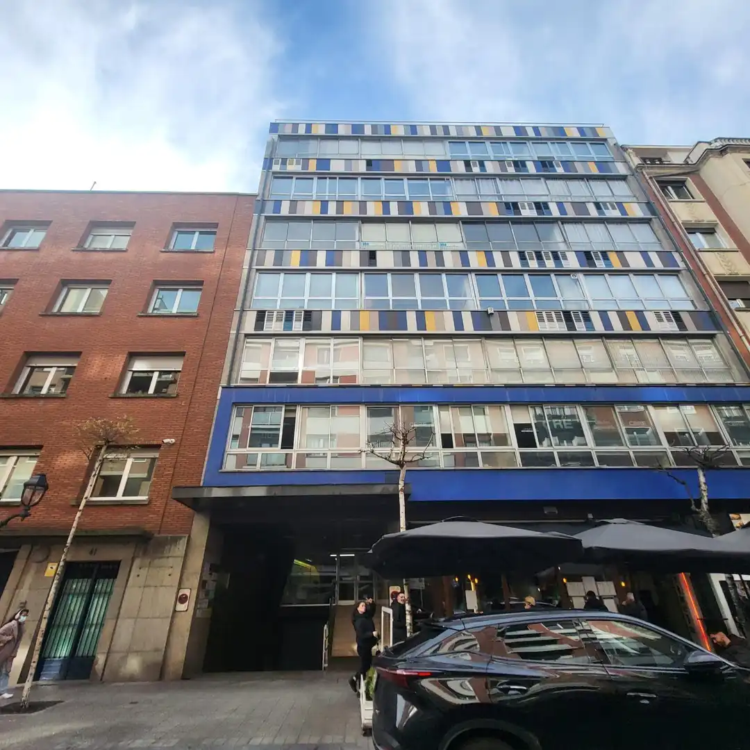 Außenansicht von Büro zur Miete in Bilbao 
