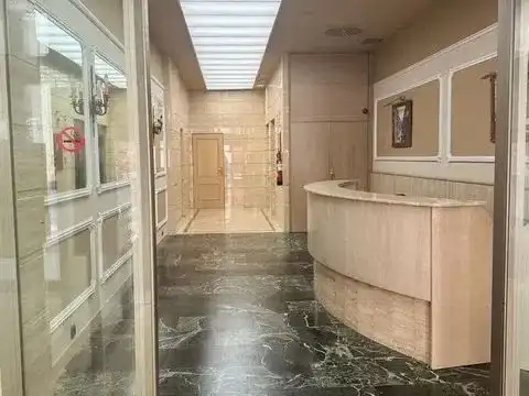 Büro zur Miete in Zaragoza mit Klimaanlage und Heizung