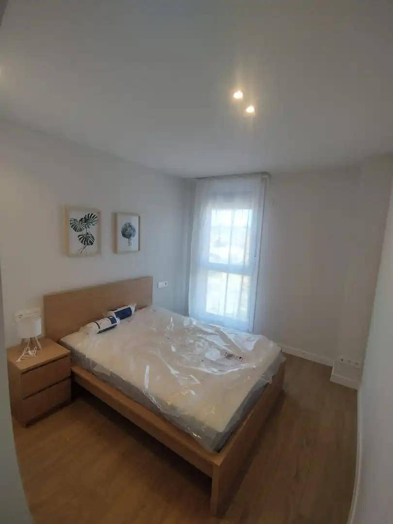 Habitación de Apartamento de alquiler en Murcia con Aire acondicionado, Calefacción y Terraza
