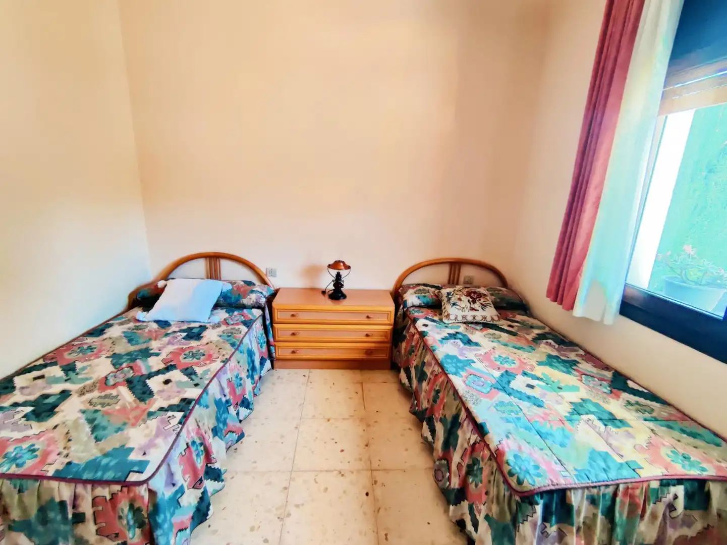 Habitación de Casa o chalet en venta en Lliçà d'Amunt con Calefacción y Jardín privado