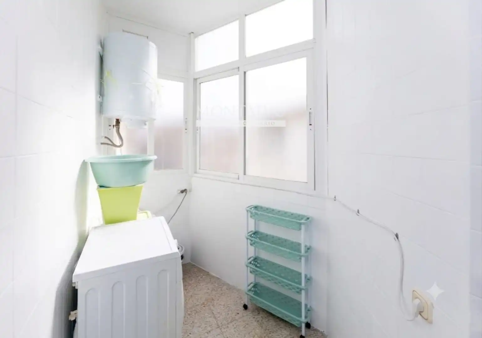 Baño de Piso en venta en Atarfe con Aire acondicionado, Calefacción y Terraza