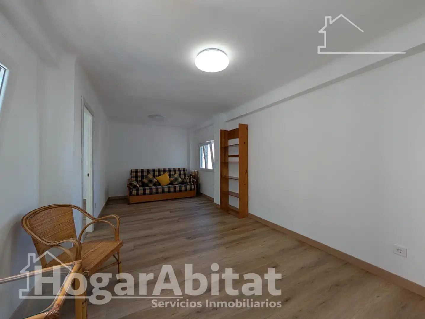 Dormitori de Pis en venda en Alicante / Alacant amb Aire condicionat, Calefacció i Moblat