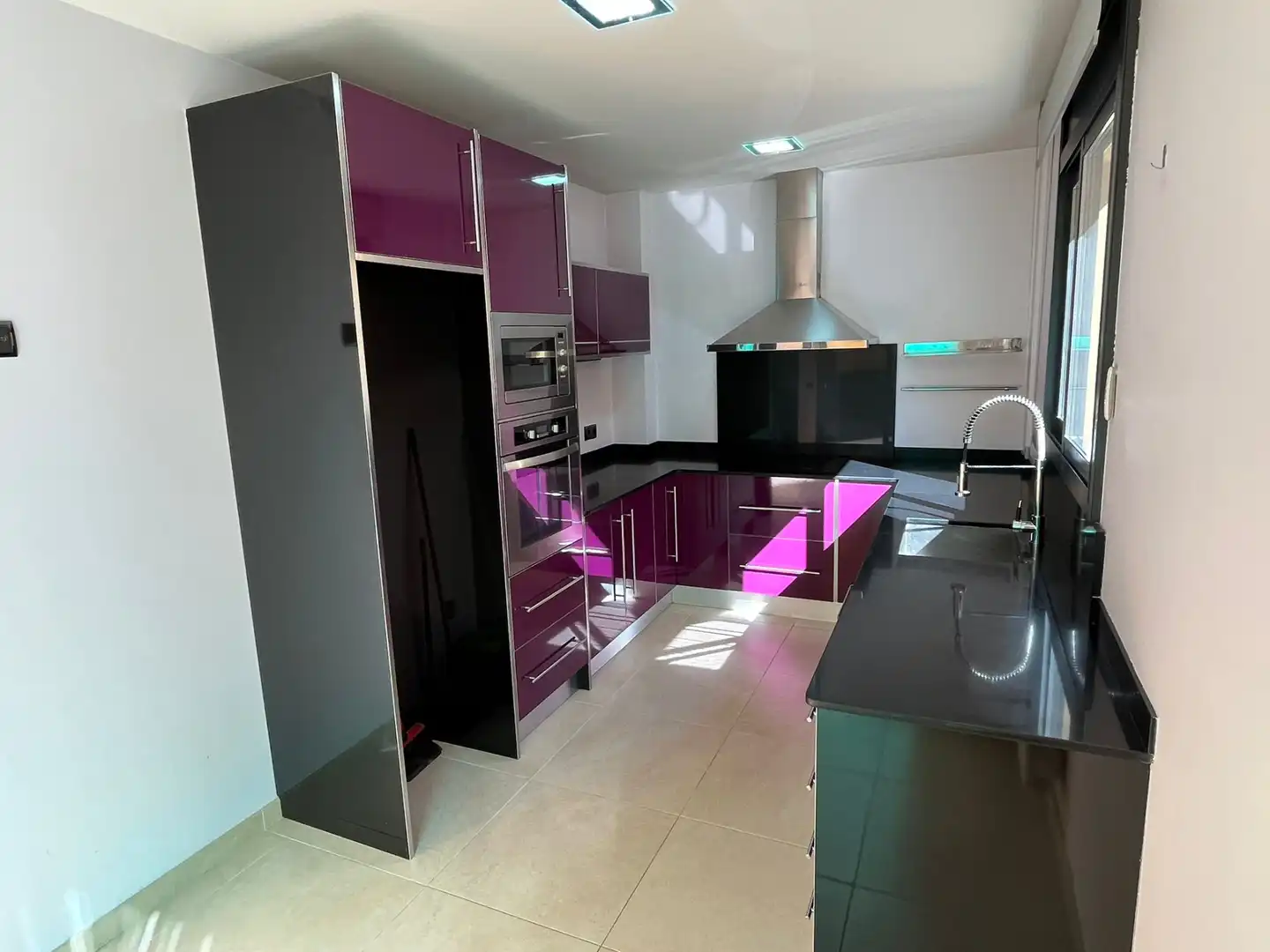 Cocina de Casa adosada en venta en Solsona con Aire acondicionado, Jardín privado y Terraza