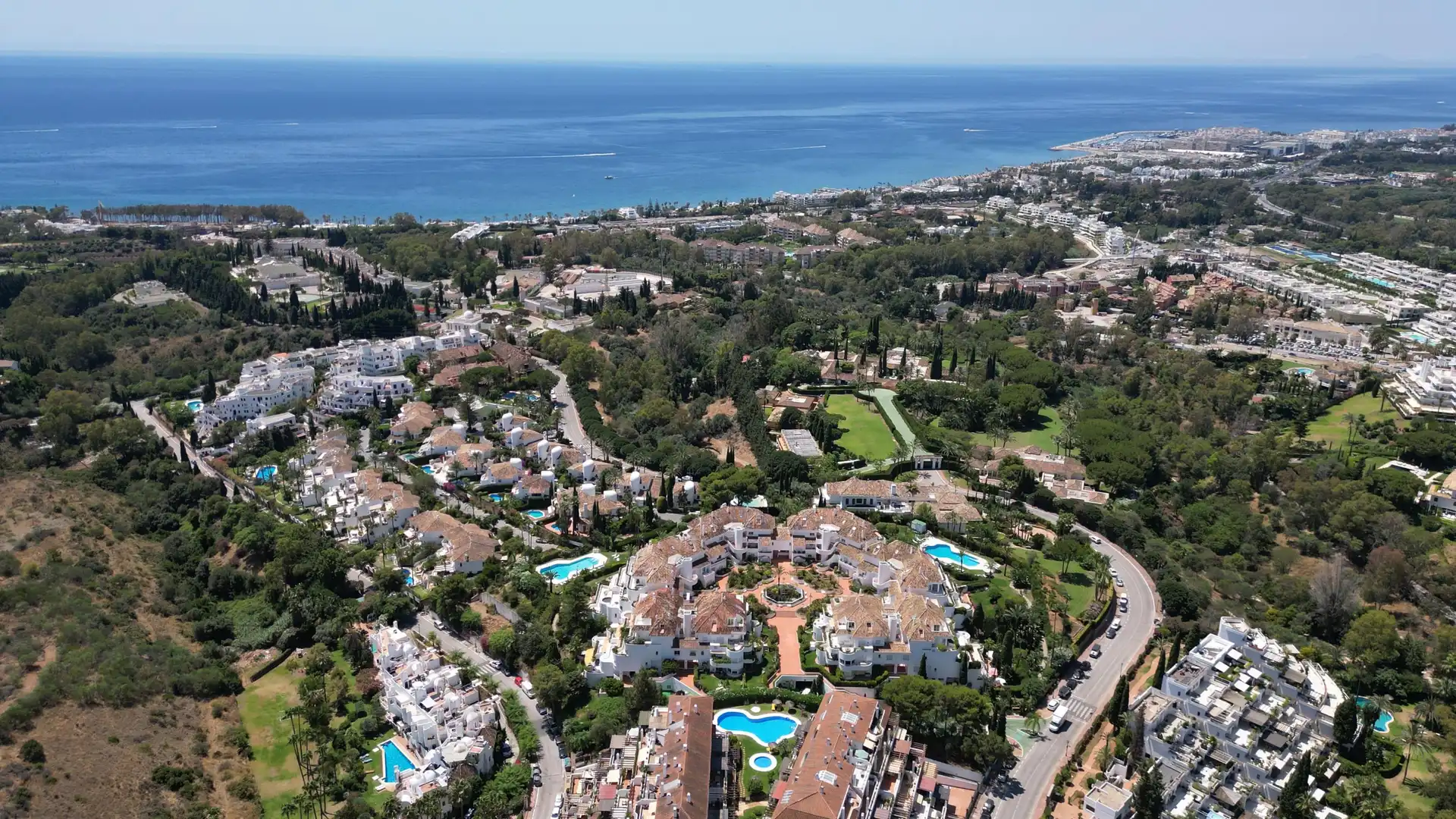 Exterior view of Attic for sale in Marbella  with Private garden, Terrace and Alarm