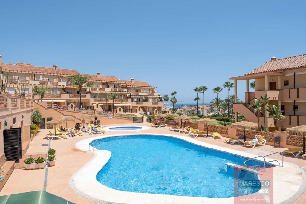 Exterior view of Apartment for sale in Mijas  with Air Conditioner, Terrace and Community pool