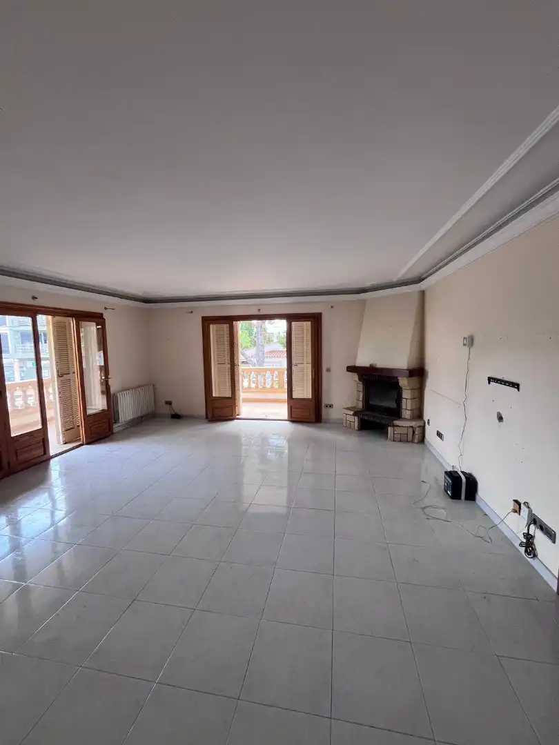 Sala de estar de Casa adosada en venta en Capdepera con Jardín privado, Trastero y Balcón