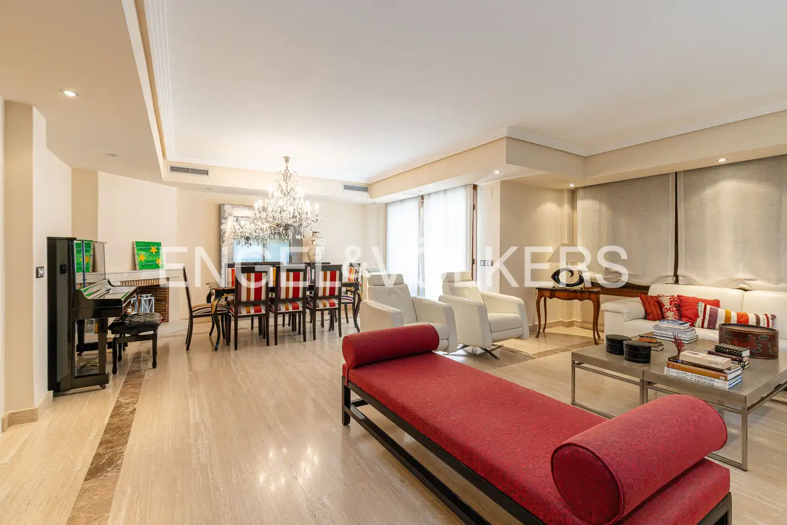 Vista exterior de Casa adosada en venta en Las Rozas de Madrid con Aire acondicionado, Calefacción y Jardín privado