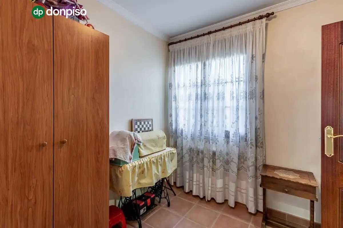 Casa con giardino in vendita a Calle MARIANA PINEDA, imagen 14