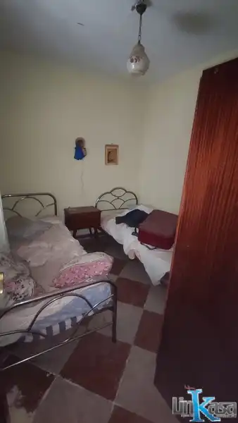 Dormitori de Casa o xalet en venda en Linares amb Terrassa