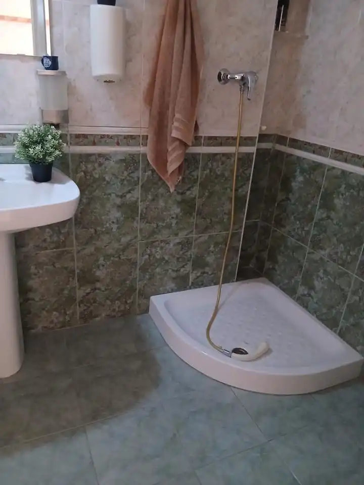 Badezimmer von Geschaftsraum zur Miete in Zaragoza