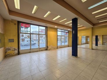 Local comercial en venta en Avenida Alcalde Miguel Castaño 58 58