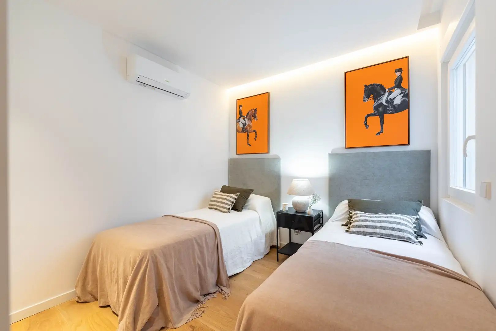 Appartamento con ascensore in affitto a Calle Puebla 7 7, imagen 4