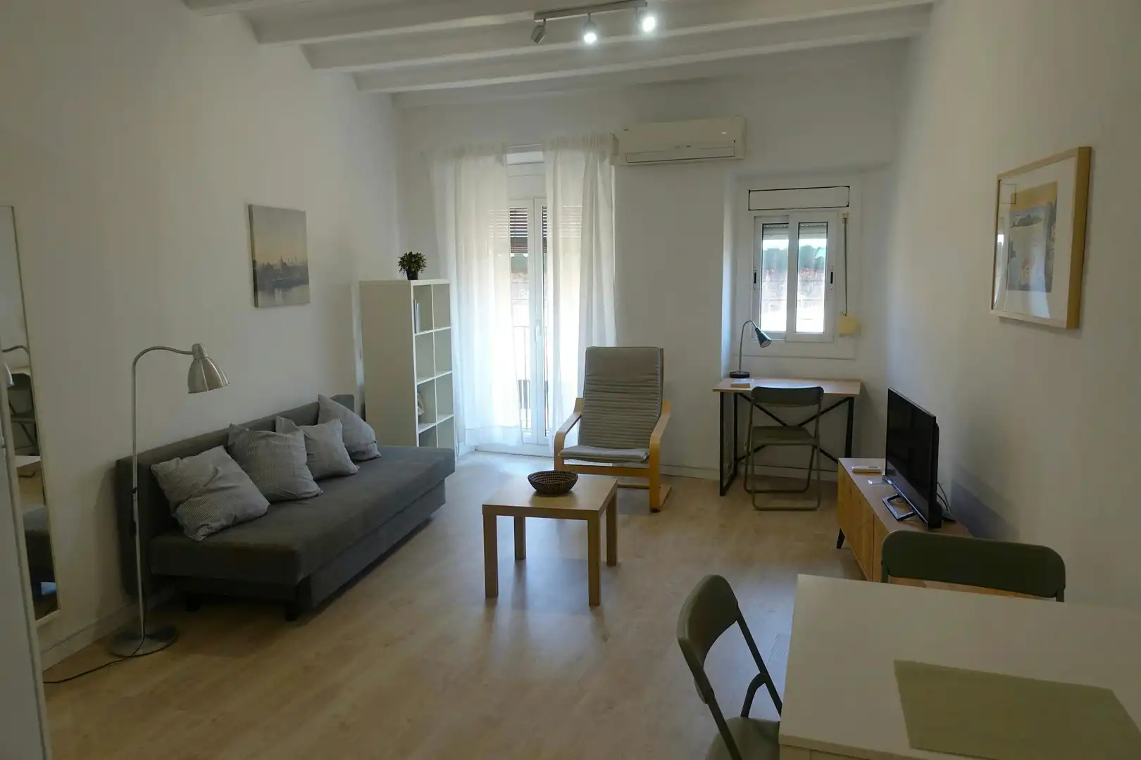 Flat to rent in N/A
