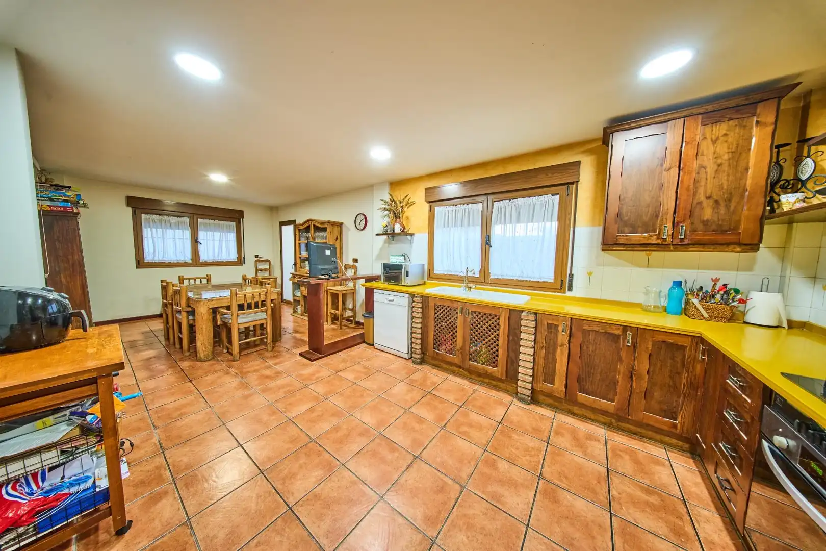 Cocina de Casa o chalet en venta en Santa Fe con Aire acondicionado, Calefacción y Piscina