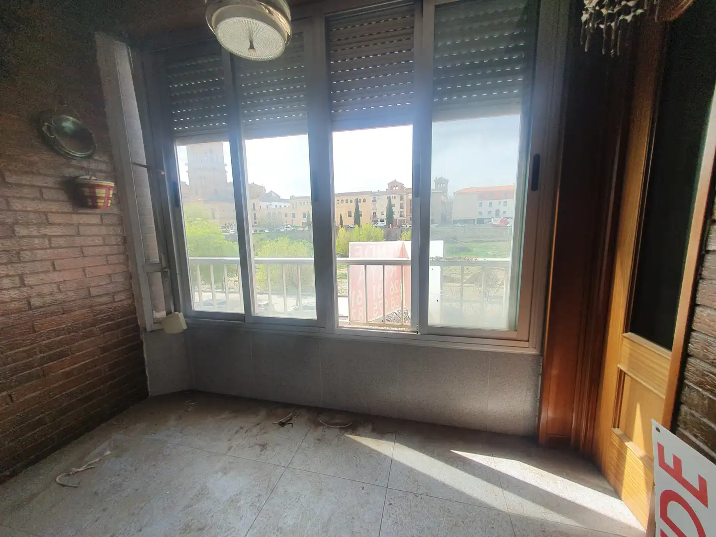 Dormitori de Pis en venda en Guadix amb Balcó