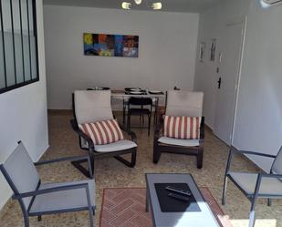 Sala d'estar de Pis de lloguer en Salobreña amb Aire condicionat
