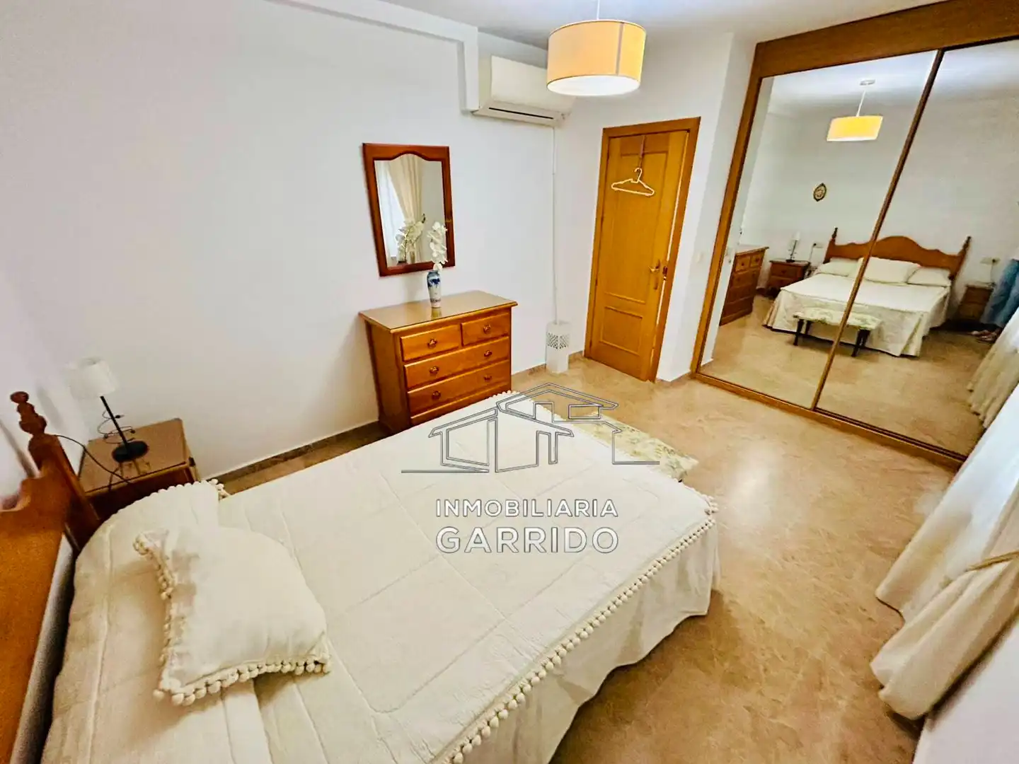 Schlafzimmer von Wohnung zur Miete in Úbeda mit Klimaanlage, Möbliert und Ofen