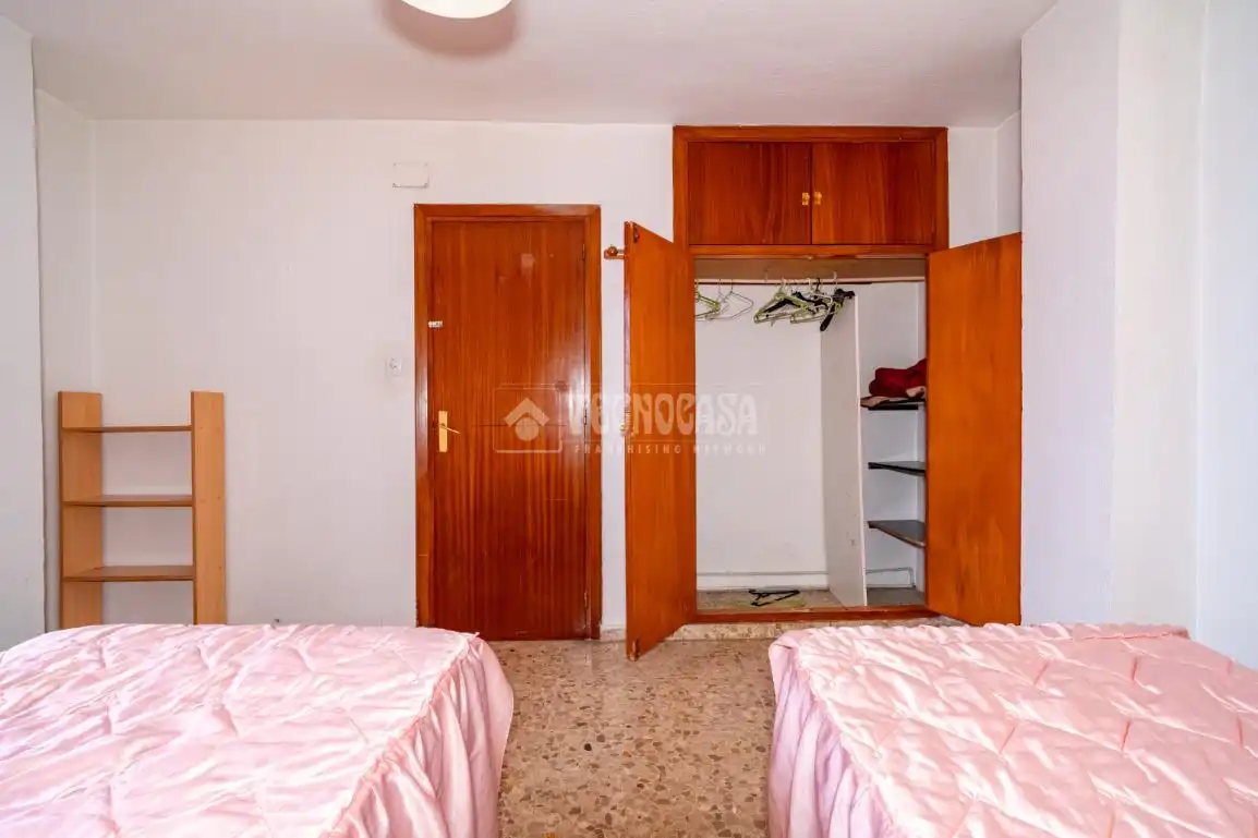 Habitación de Piso en venta en Granada