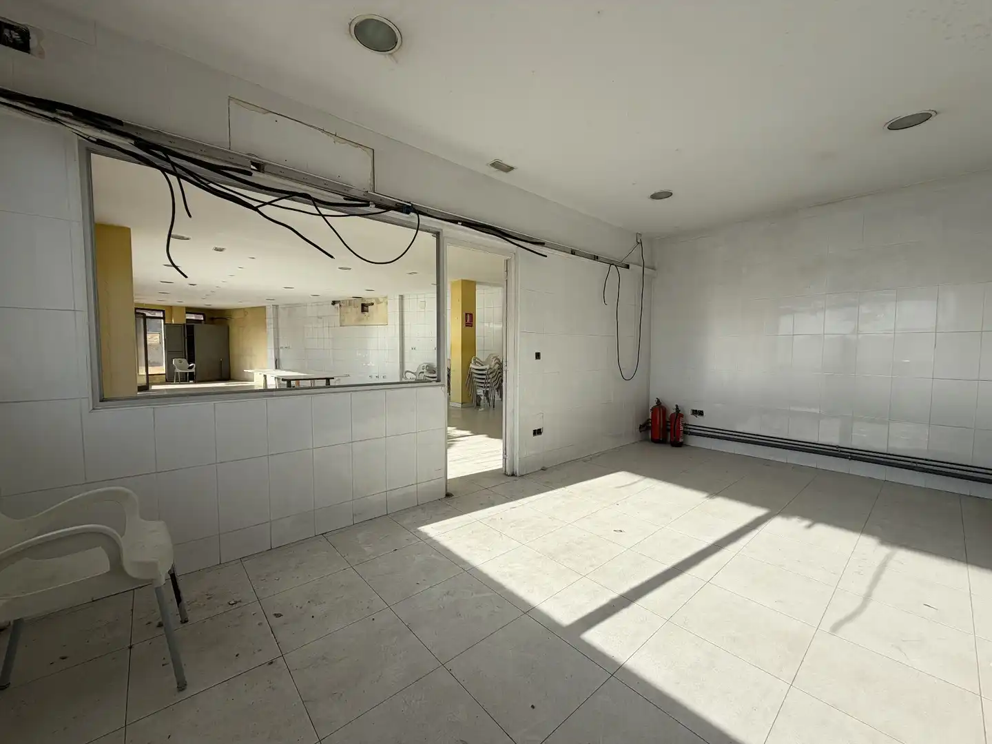 Local comercial en venta en Pueblo - Urbanizaciones, imagen 3