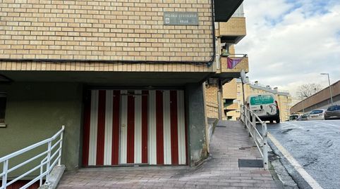 Garaje cerrado en la zona de Polonia Etxeberria